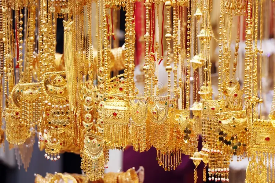 Gold, Diamonds, and Desert Drama: Inside the UAE’s Luxury Jewelry Culture
